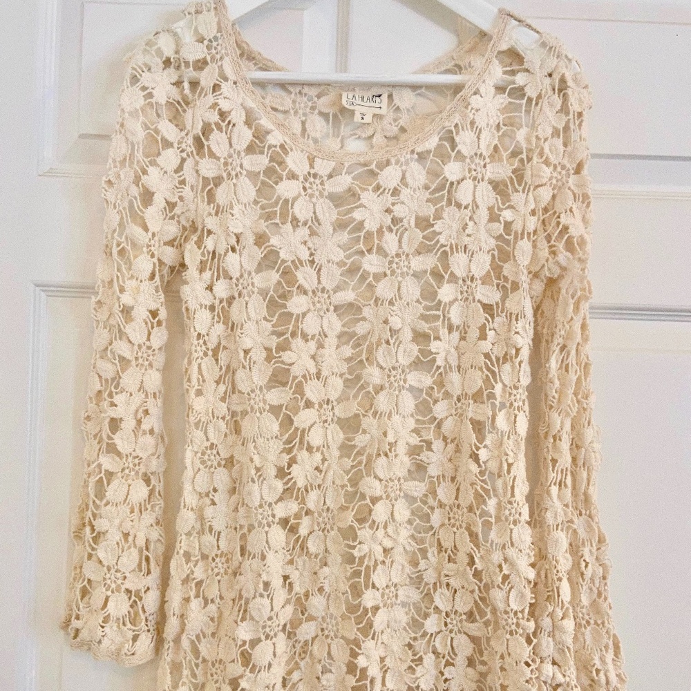 LA HEARTS LONG SLEEVE CROCHET SWEATER